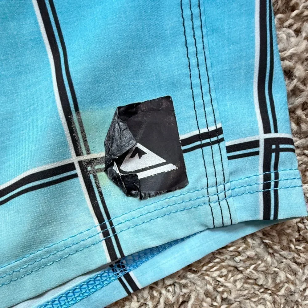 Quicksilver Blue & Black Window Payne Board Shorts